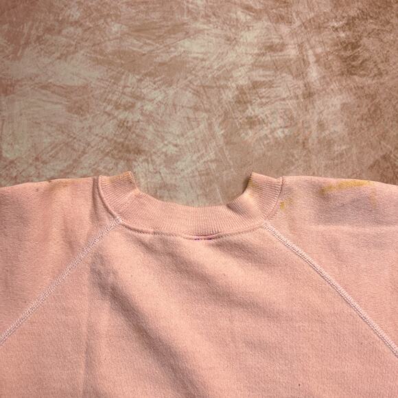 Vintage 80s Hanes Teddy Bear Heart Crewneck Sweatshirt Pink Textured Print Bows - Picture 7 of 10